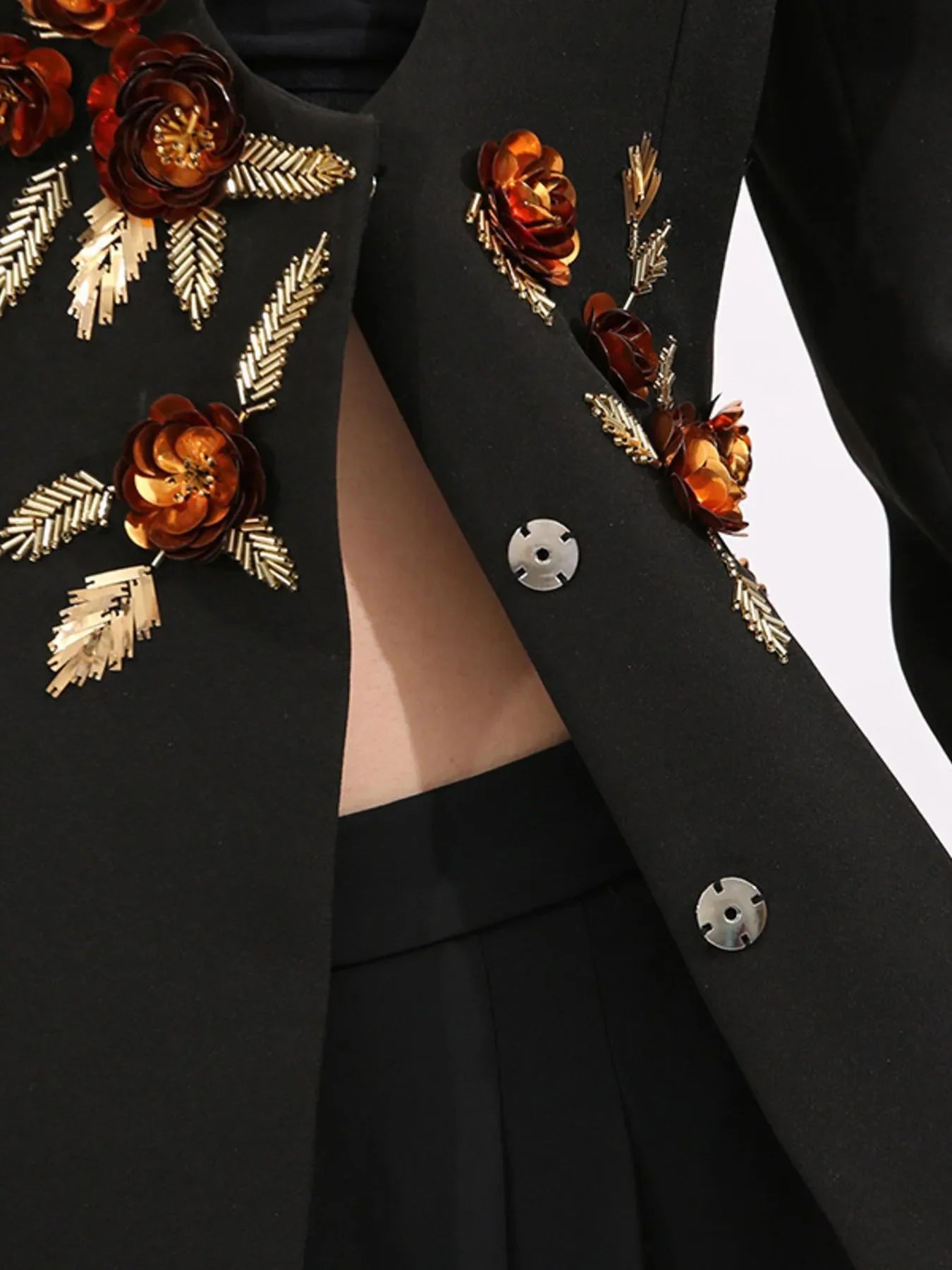 Embroidered Long Sleeve Blazer