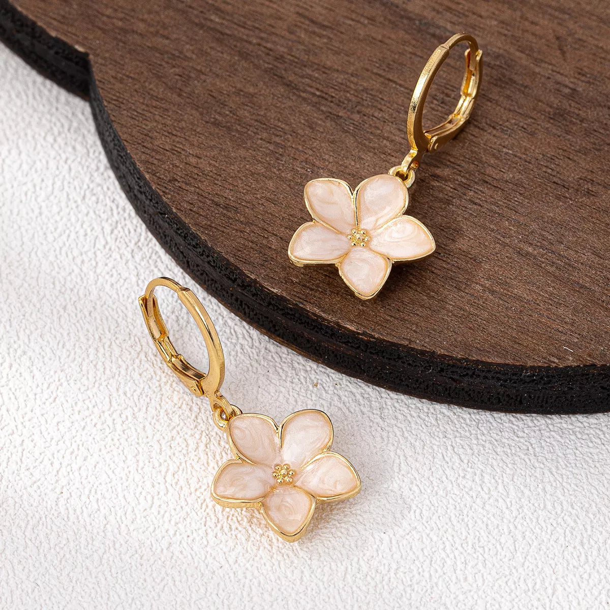 4 Piece Colorful Flower Drop Earrings