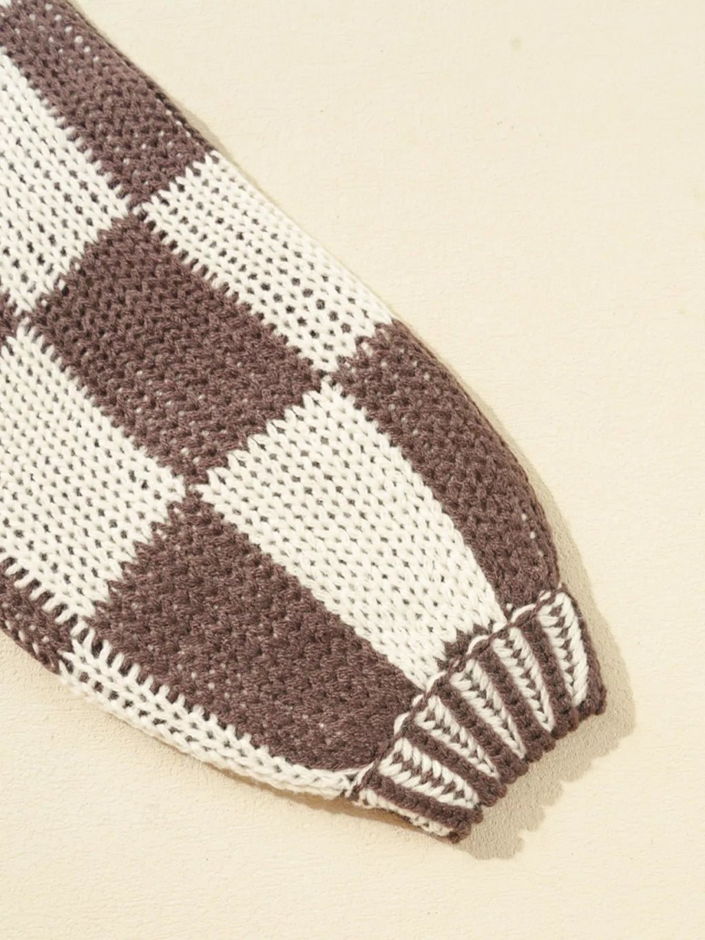 Checkerboard Pattern Sweater Cardigan