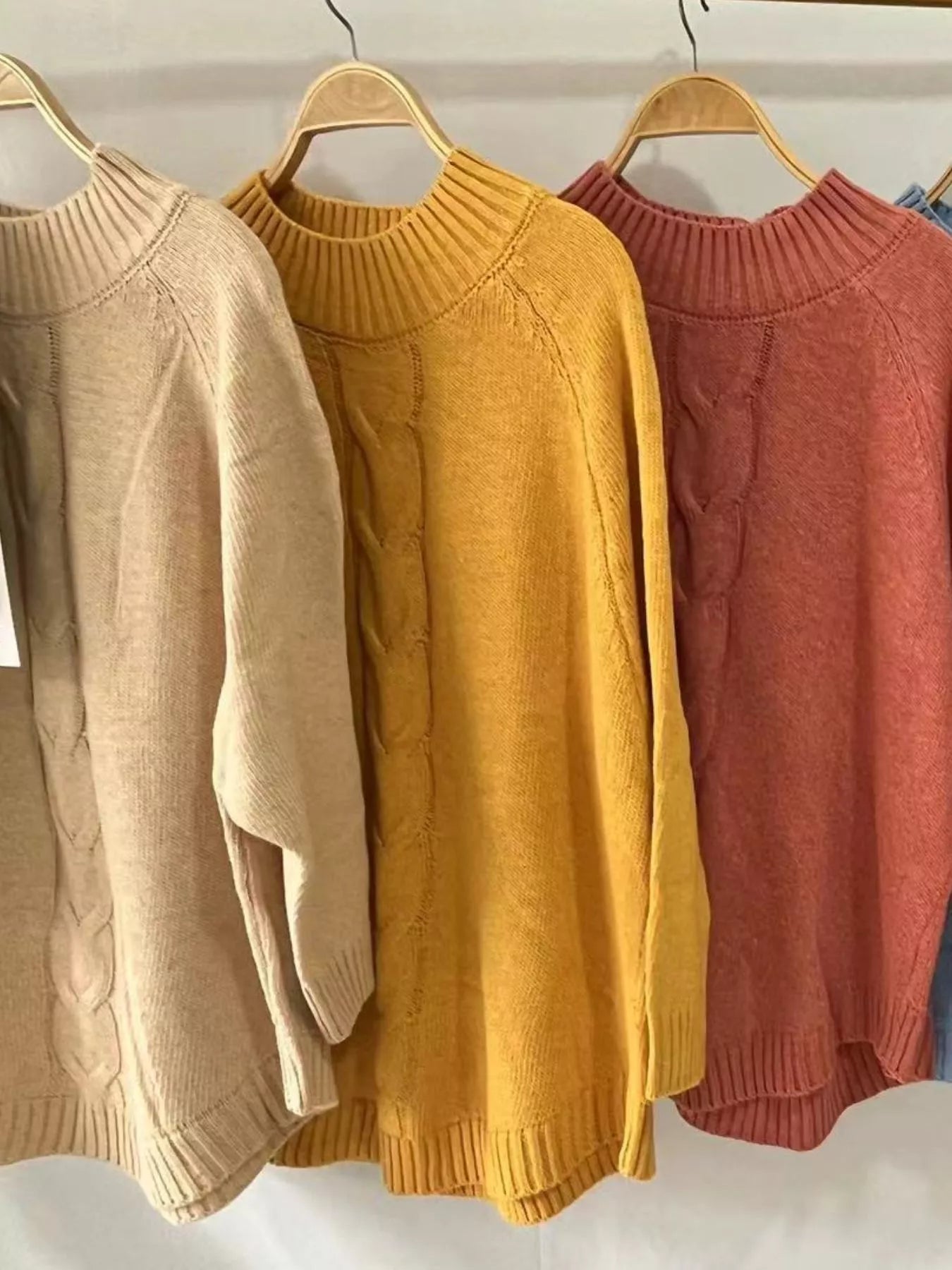 Cable-Knit Long Sleeve Sweater