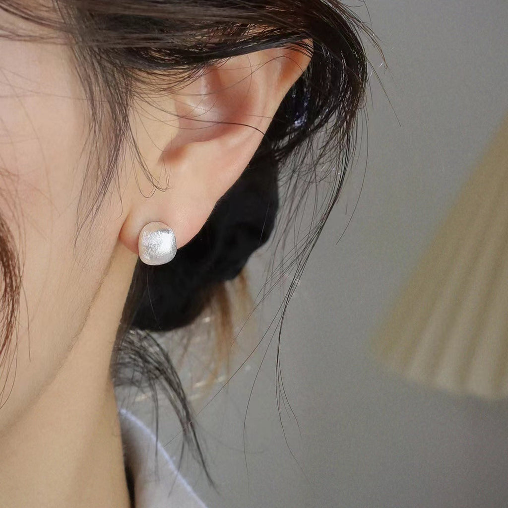 925 Sterling Silver C-Hoop Earrings