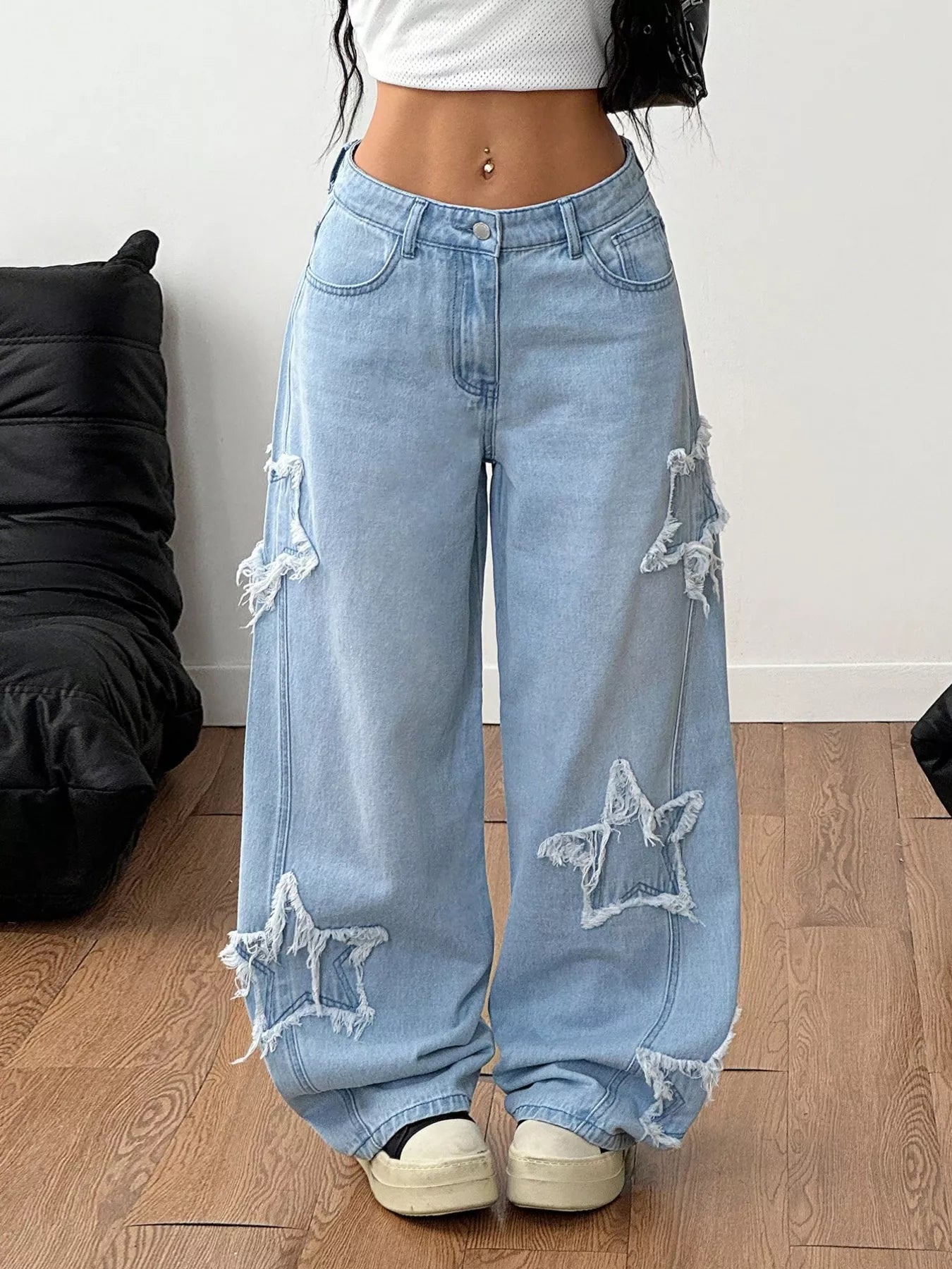 Distressed Star Patch Wide-Leg Jeans