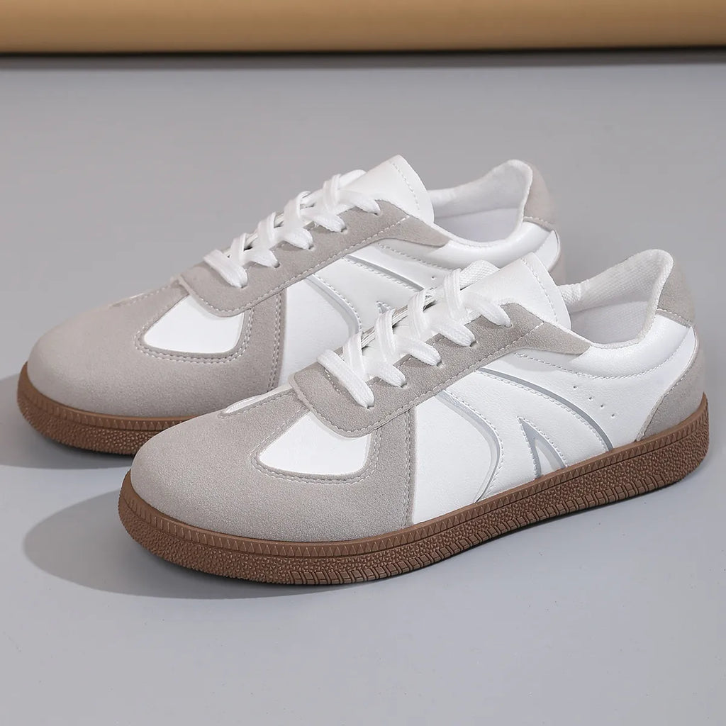 Lace Up Round Toe Sneakers