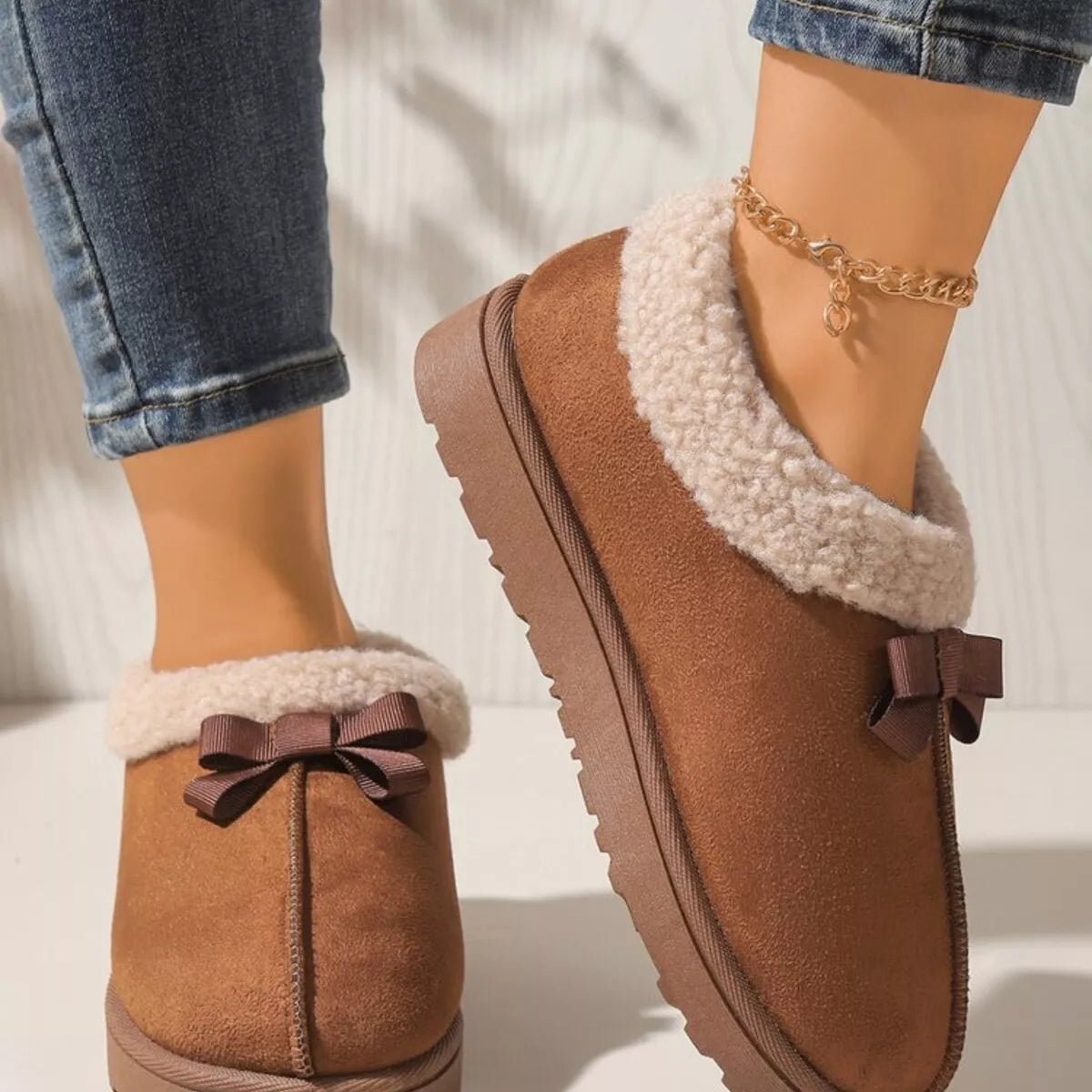 Cozy Bowknot Plush Lined Slip-Ons