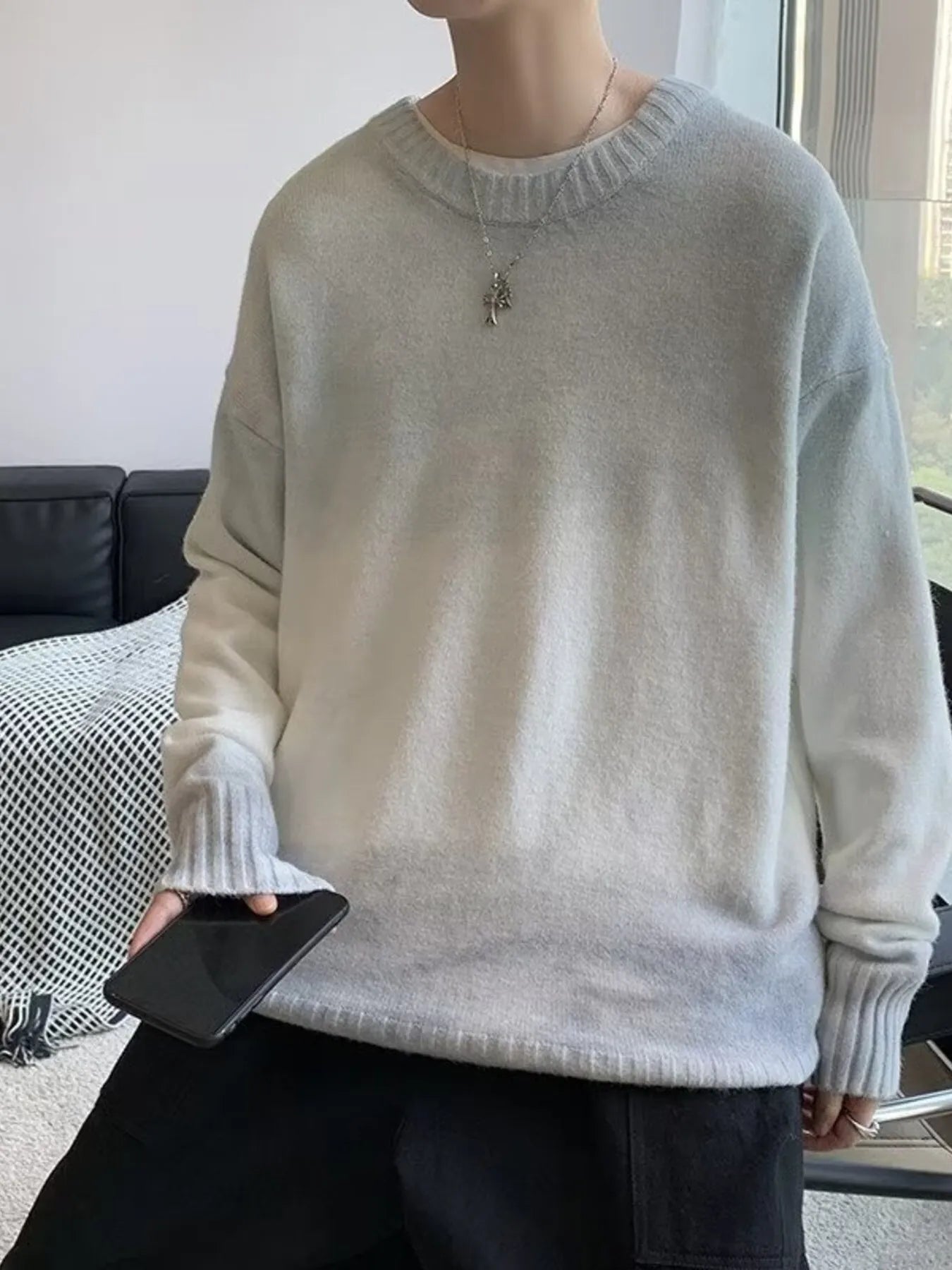 Men's Gradient Long Sleeve Knitted Sweater
