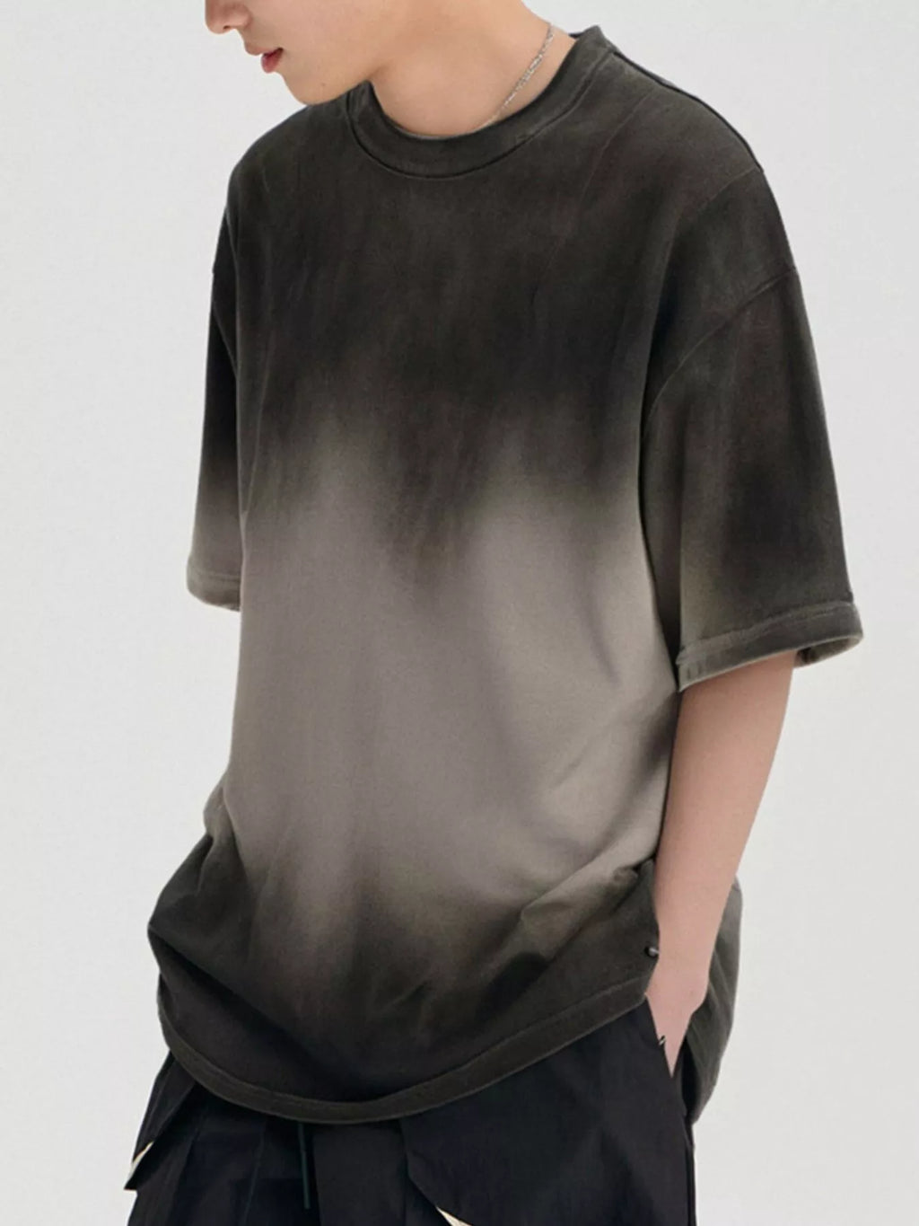 Men's Gradient Round Neck Oversized T-Shirt