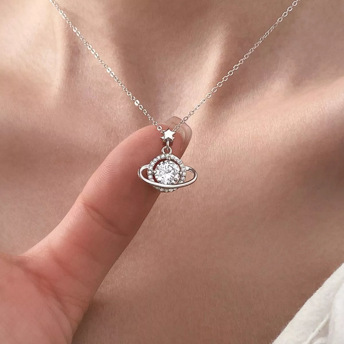 1 Carat 925 Sterling Silver Moissanite Planet Pendant Necklace