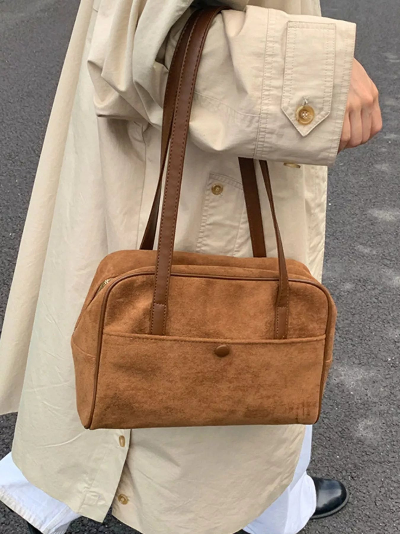 Vintage Handbag with Charm