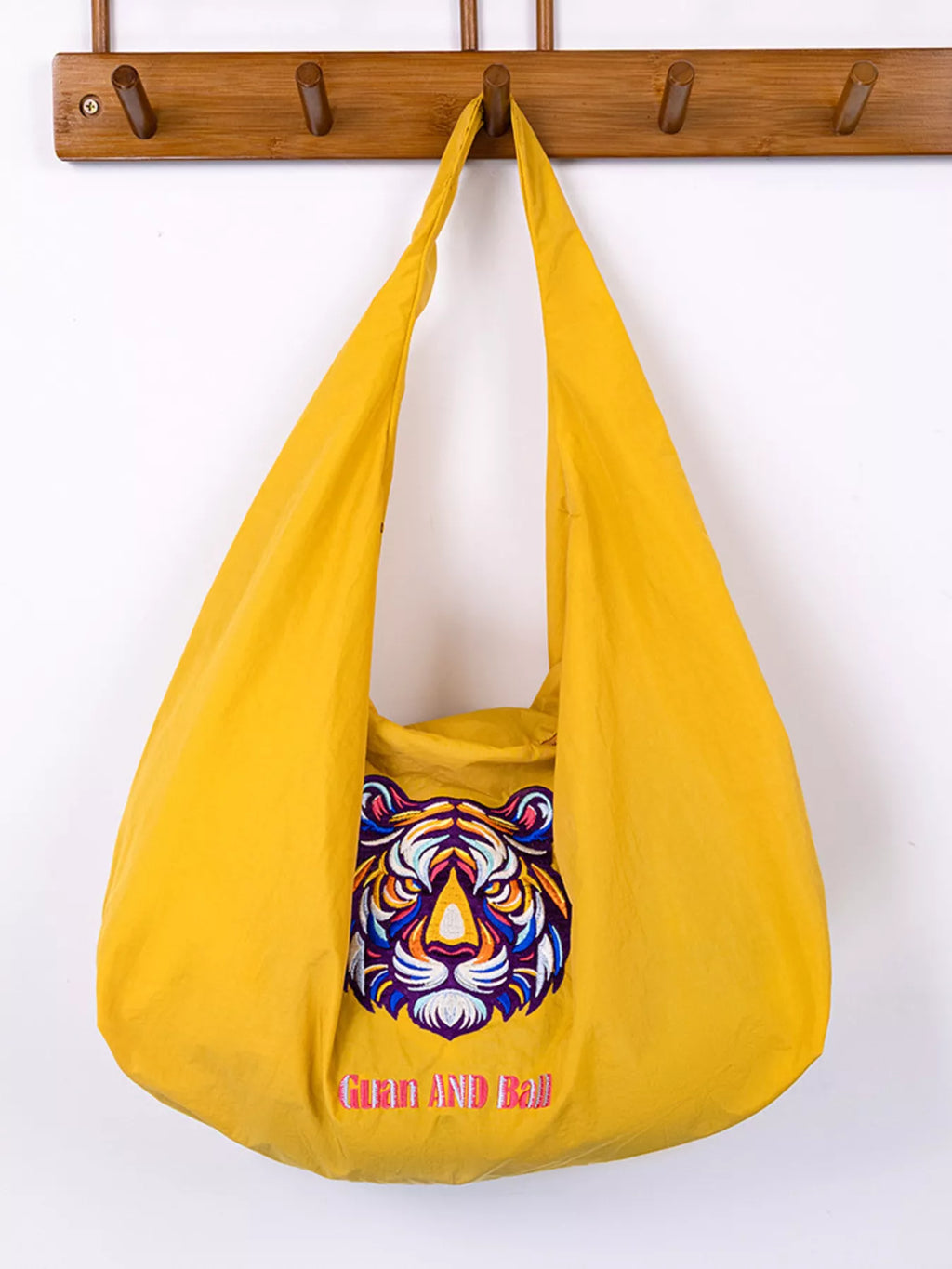 Casual Handbag with Zipper