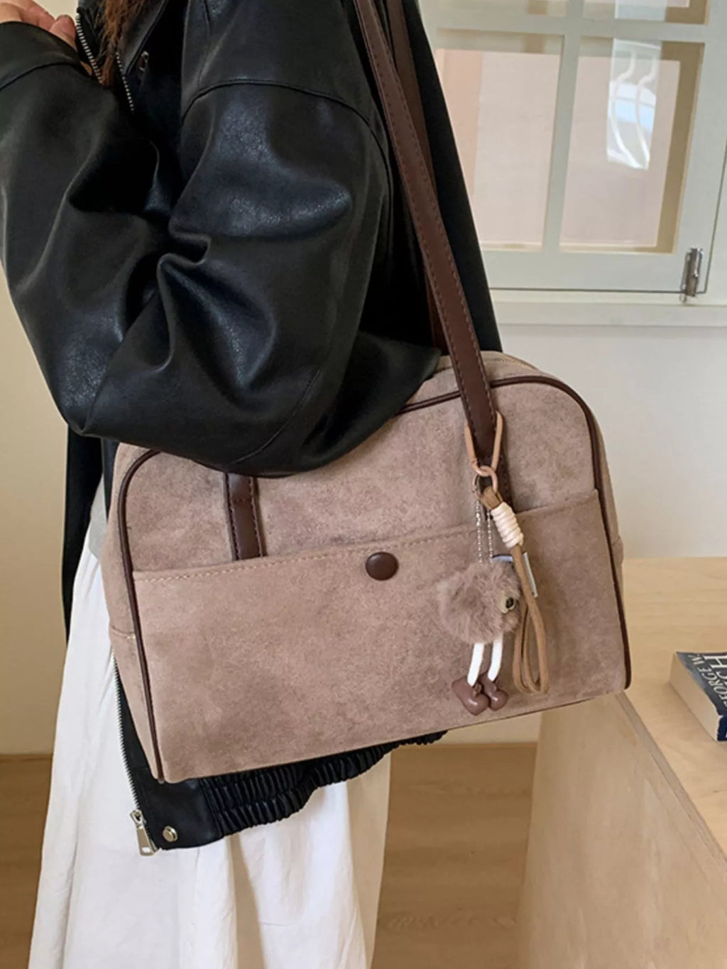 Vintage Handbag with Charm