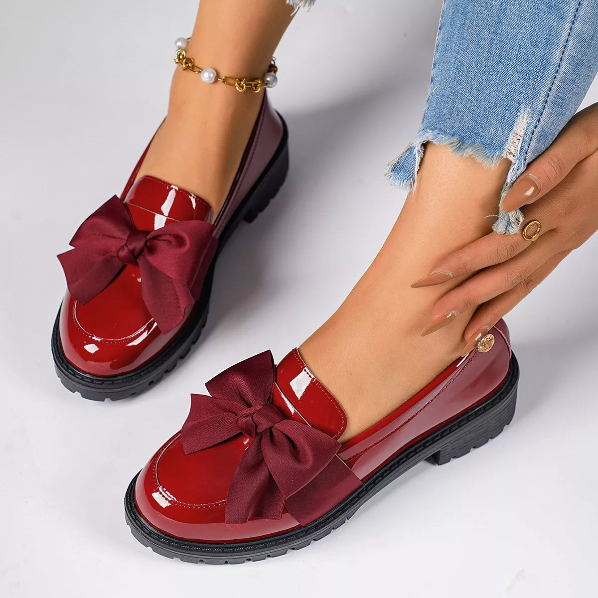 Bow Round Toe Loafers