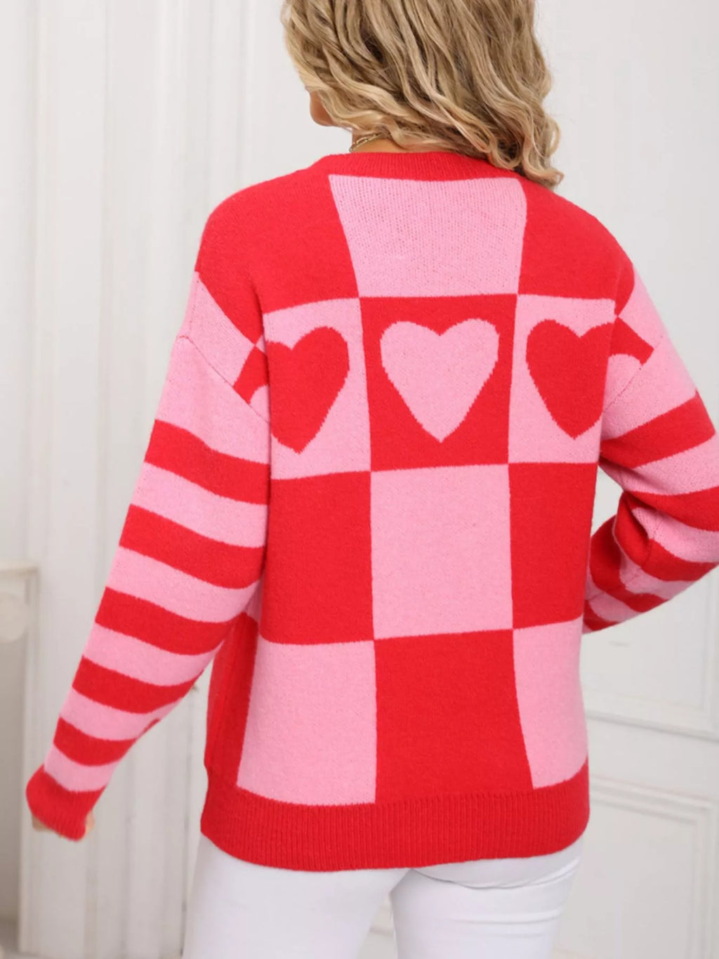 Heart Pattern Checkerboard Knit Sweater