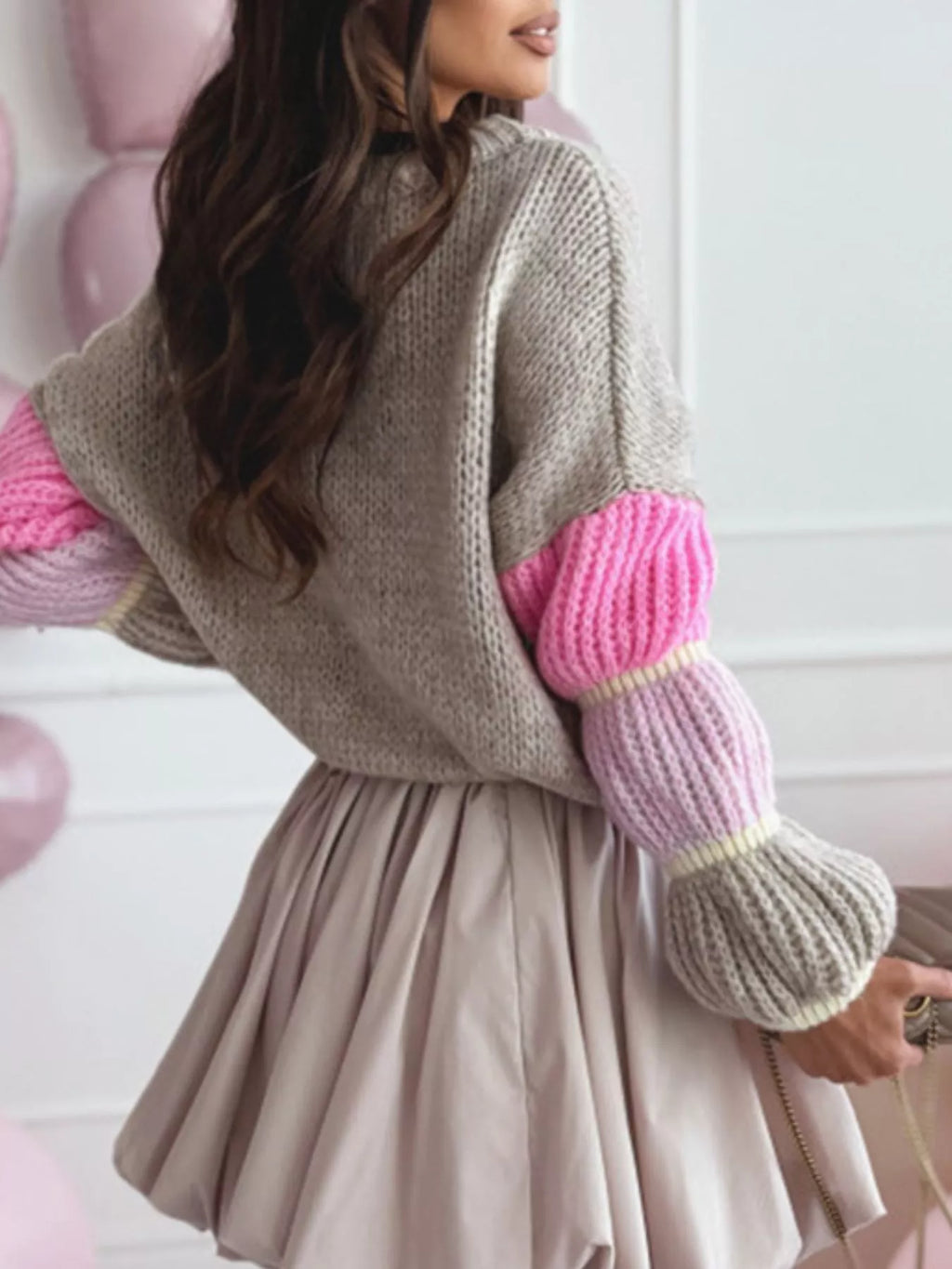 Color Block Round Neck Sweater