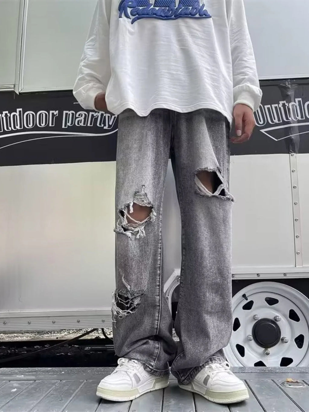 Men's Plus Size Distressed Wide Leg Jeans