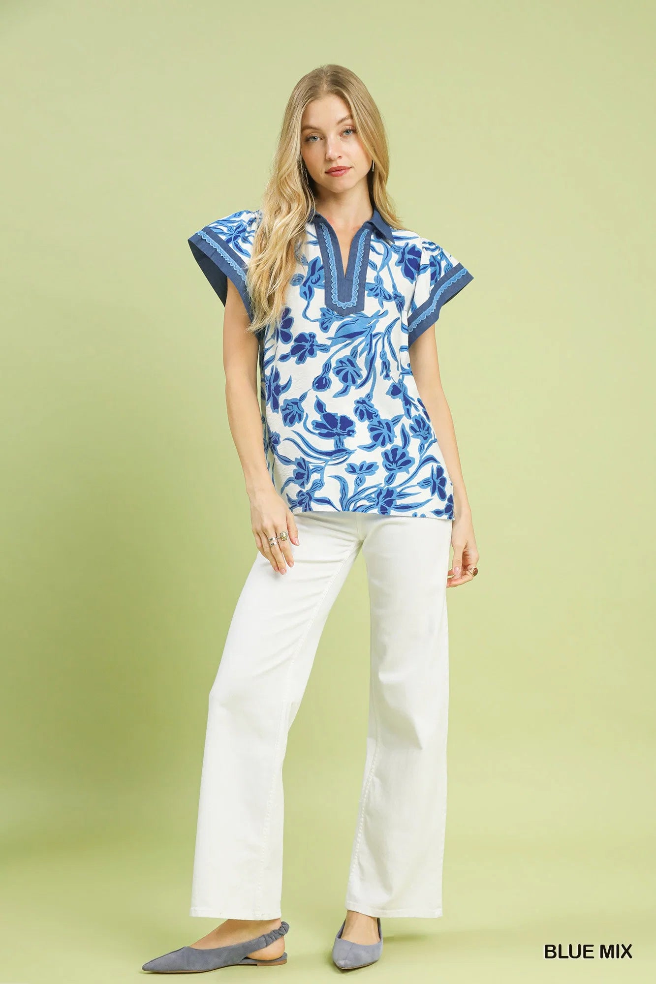 Umgee Floral Split Neck Top