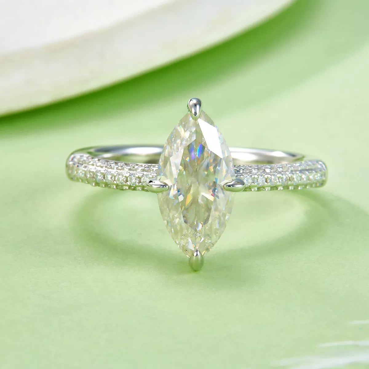 2 Carat Moissanite 925 Sterling Silver Ring