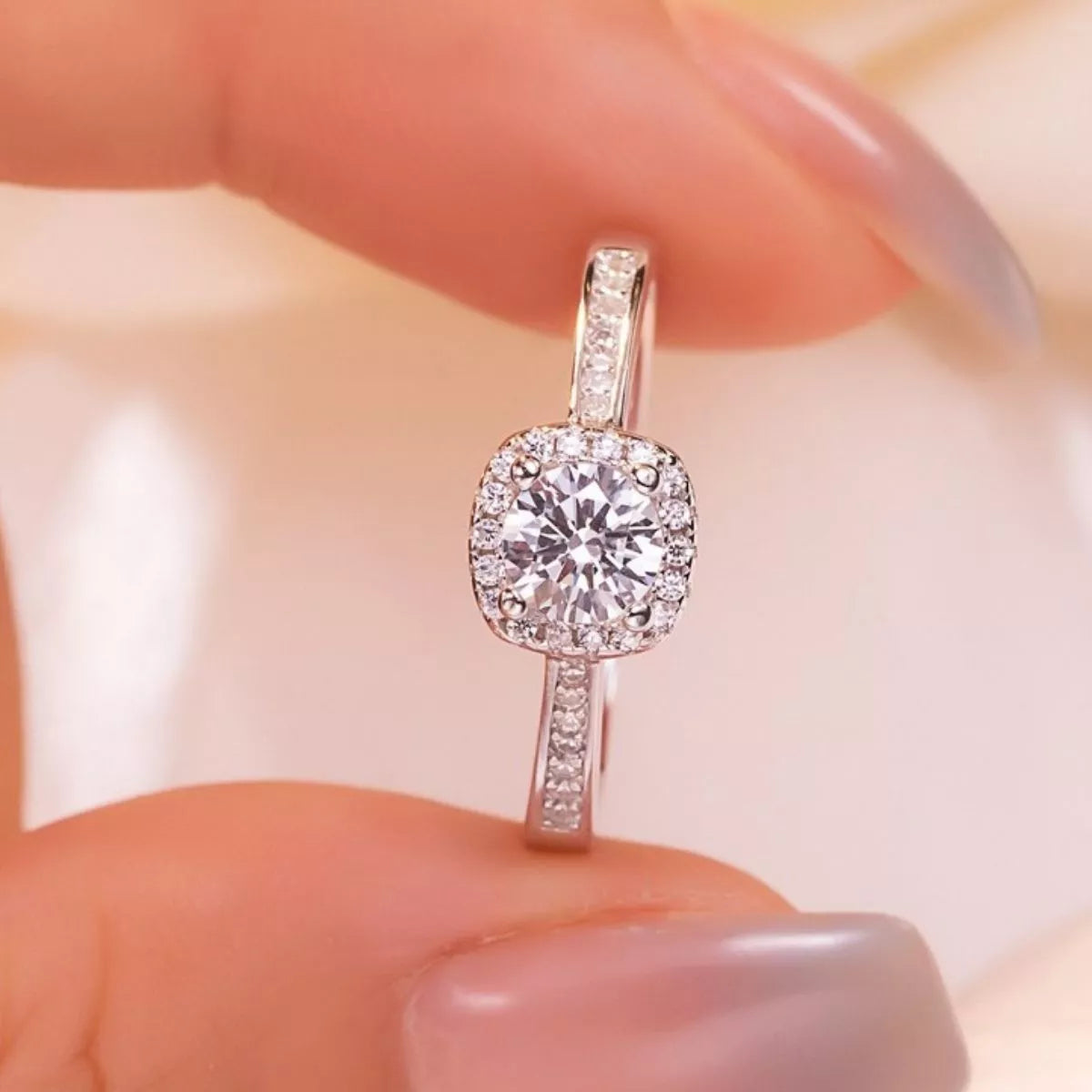 2 Carat Moissanite 925 Sterling Silver Ring