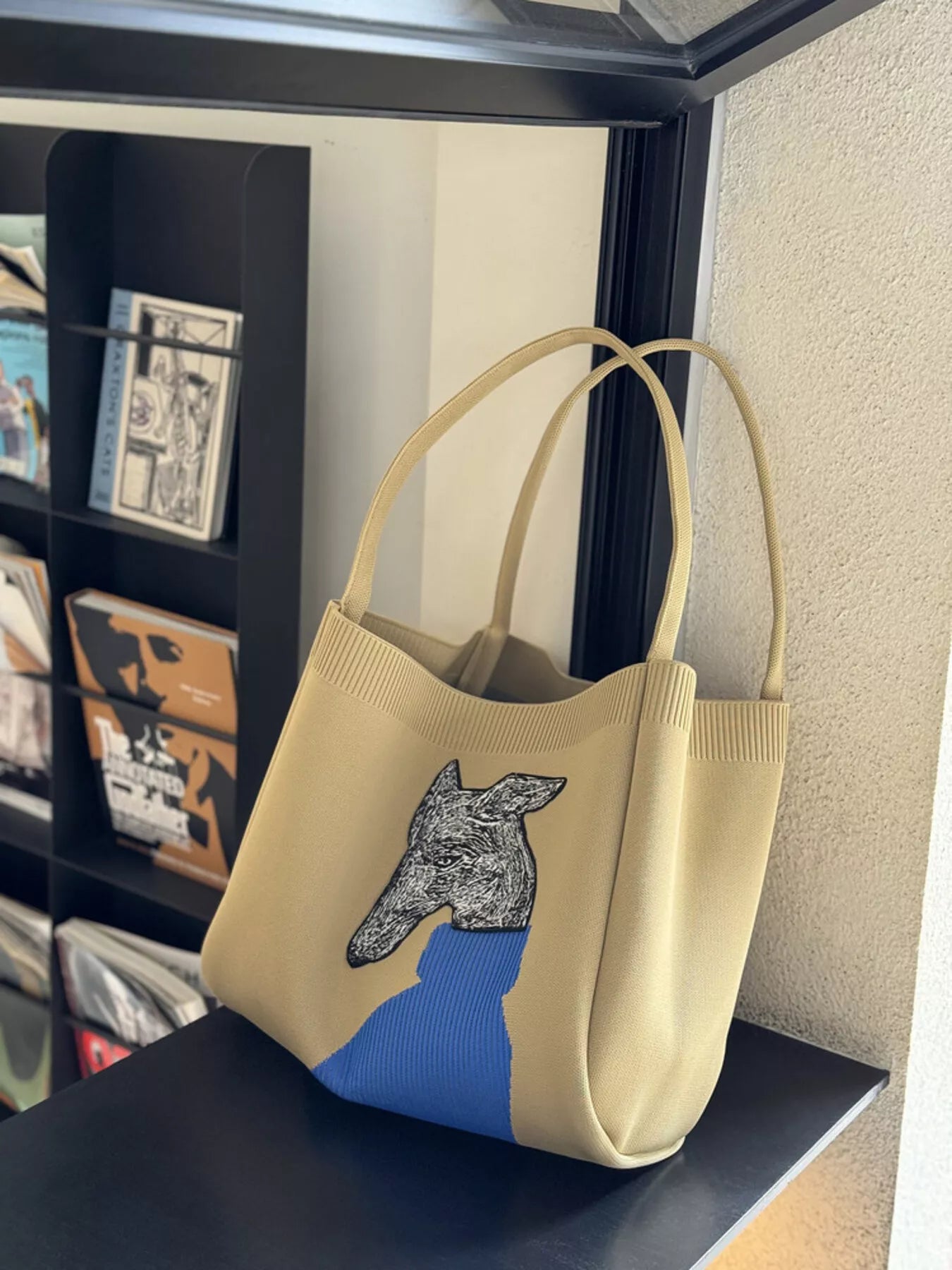 Dog Knit Shoulder Bag