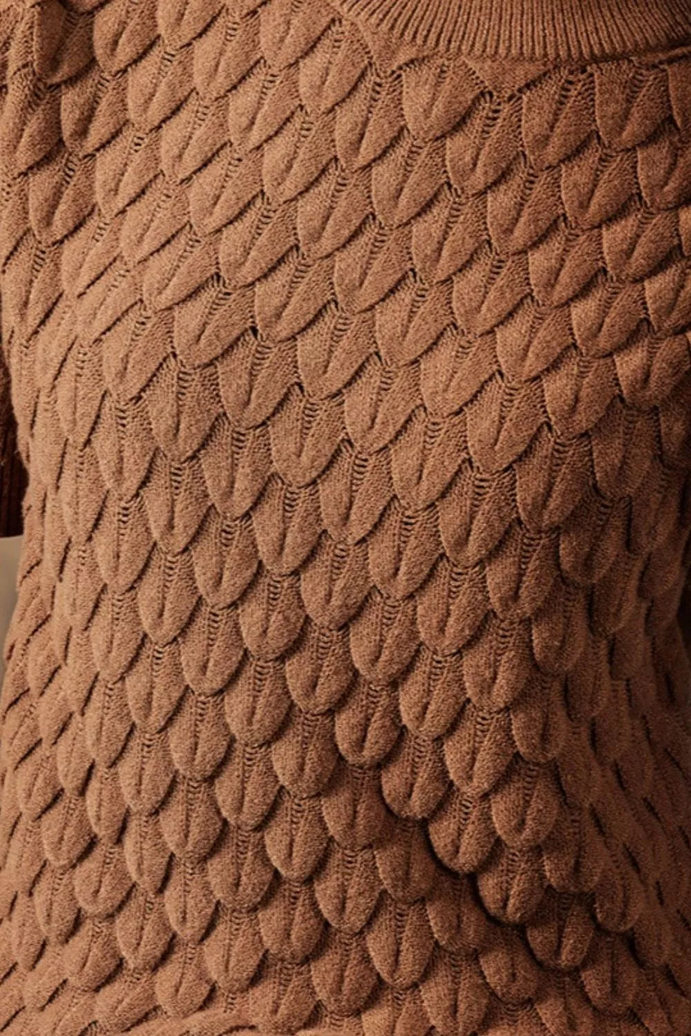Textured Knit Short Sleeve Pullover