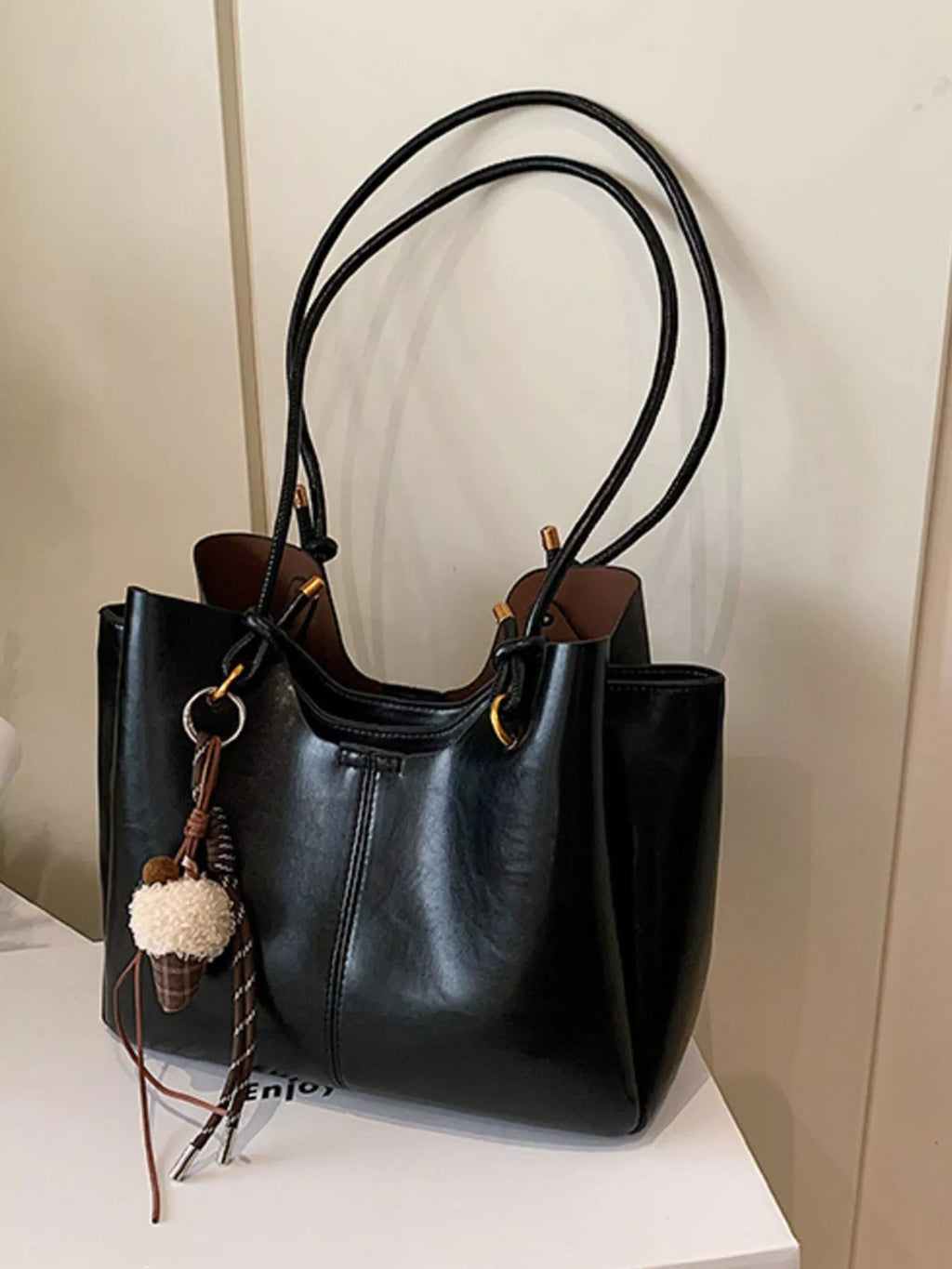 Large Capacity Shoulder Bag
