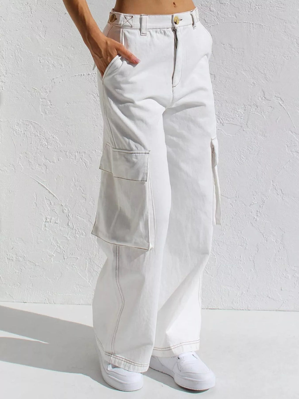 High-Waisted Wide Leg Cargo Jeans