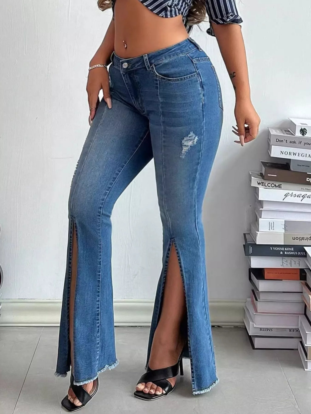 Distressed Slit Flare Jeans