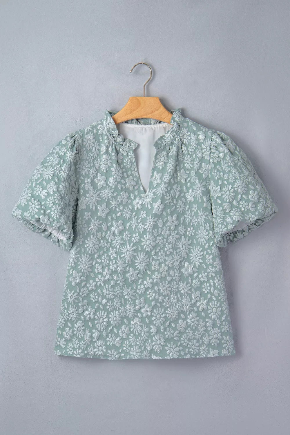 Floral Textured Jacquard Puff Sleeve Blouse
