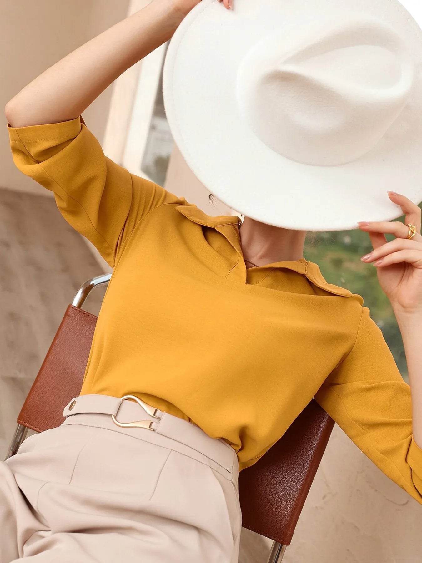 Collared Neck Half Sleeve Blouse