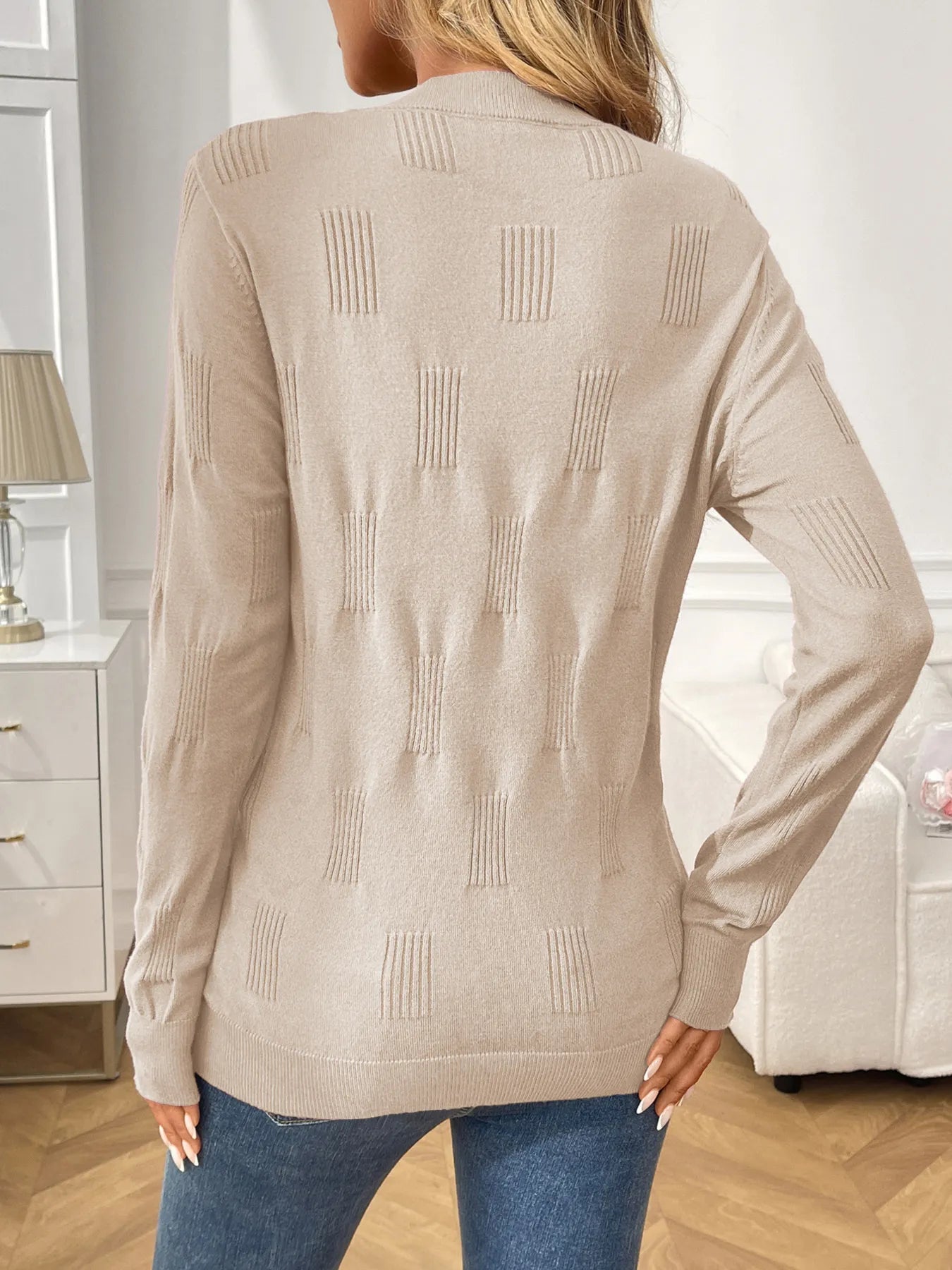 Round Neck Long Sleeve Knit Top