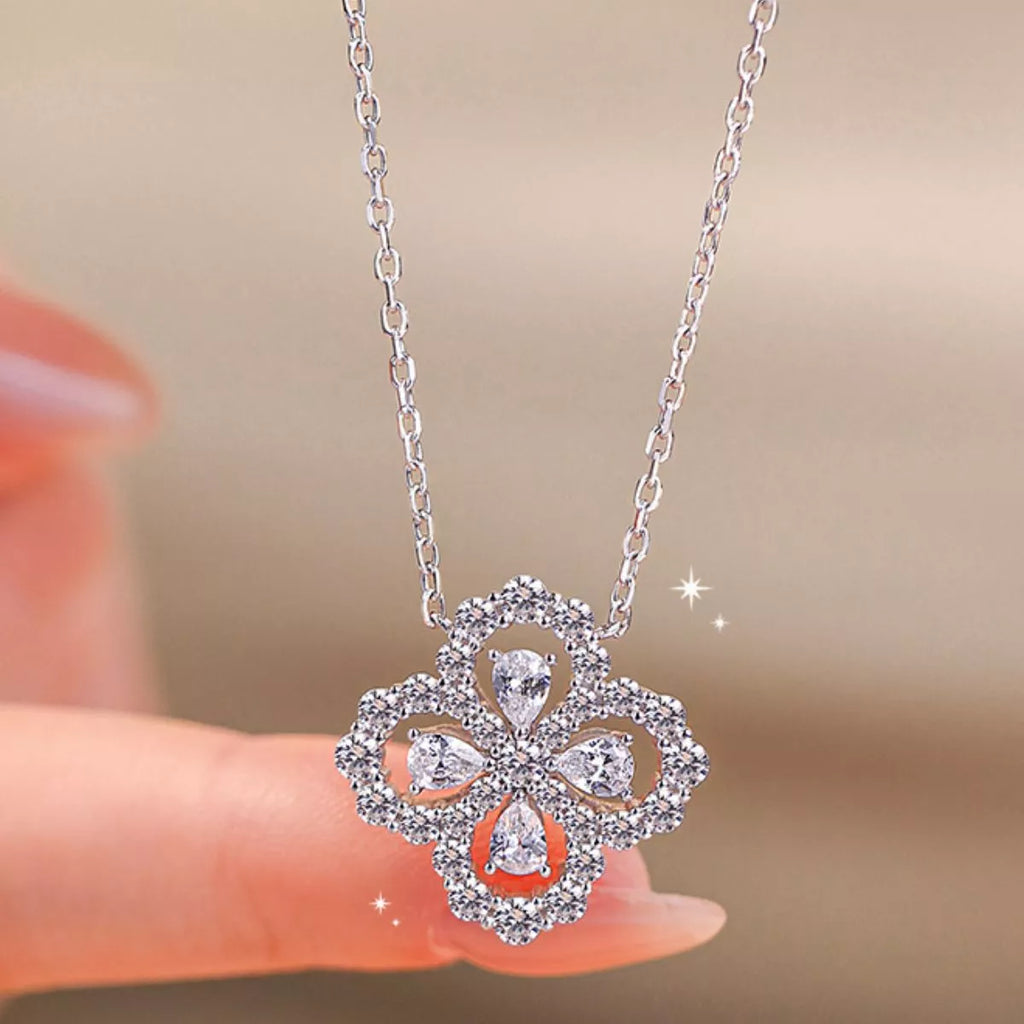 Moissanite 925 Sterling Silver Clover Pendant Necklace