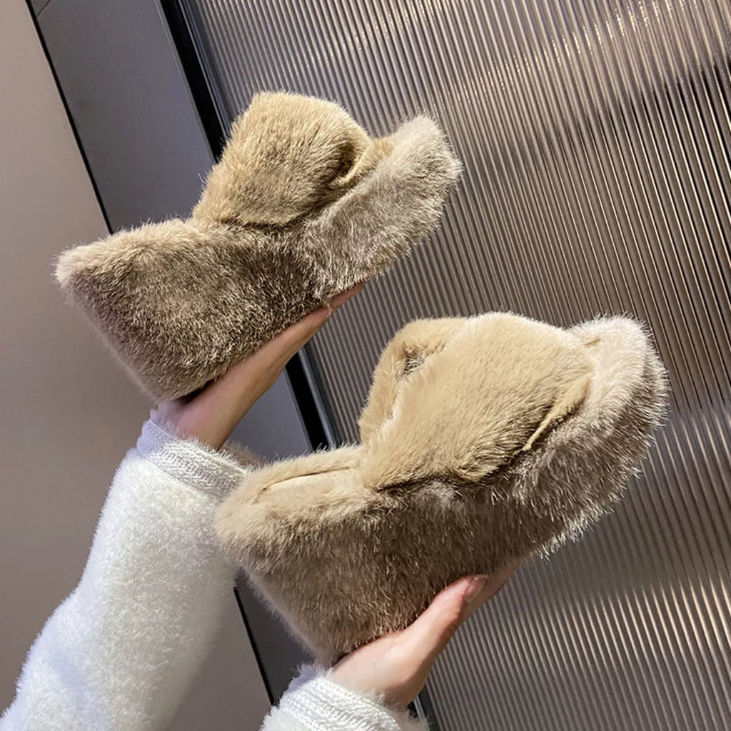 Fluffy Wedge Slippers