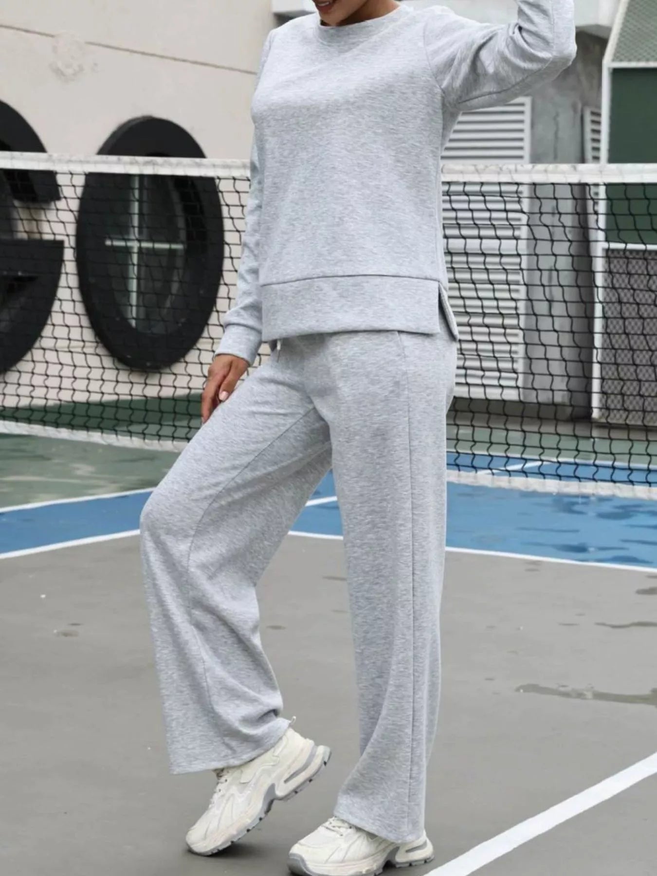 Round Neck Sweatshirt and Pants Set