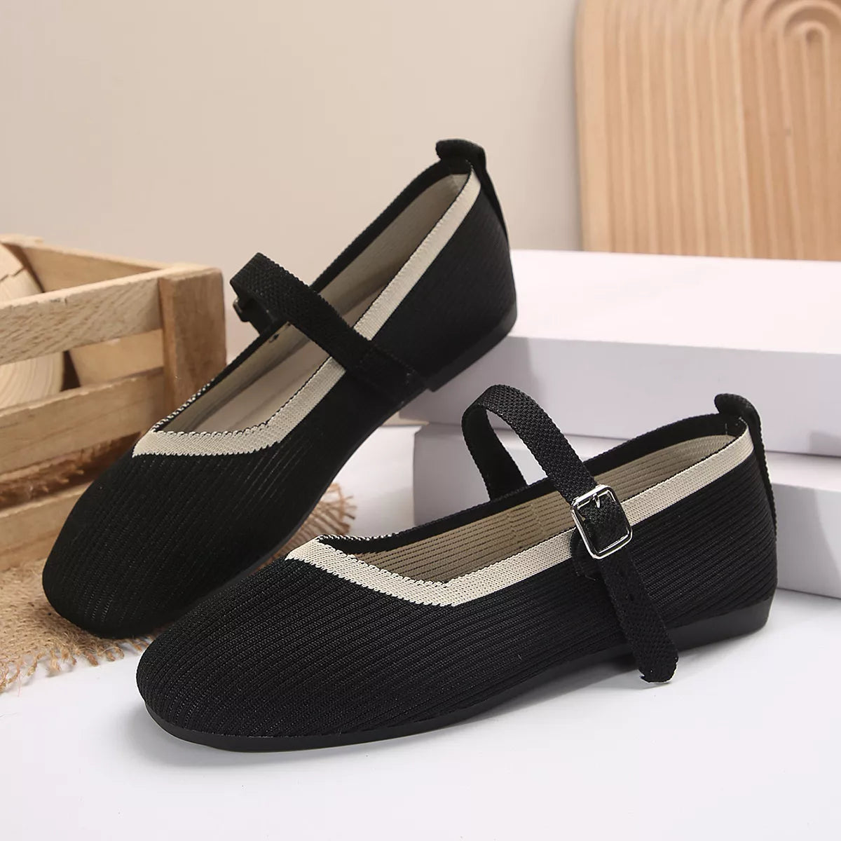 Round Toe Mesh Slip-Ons