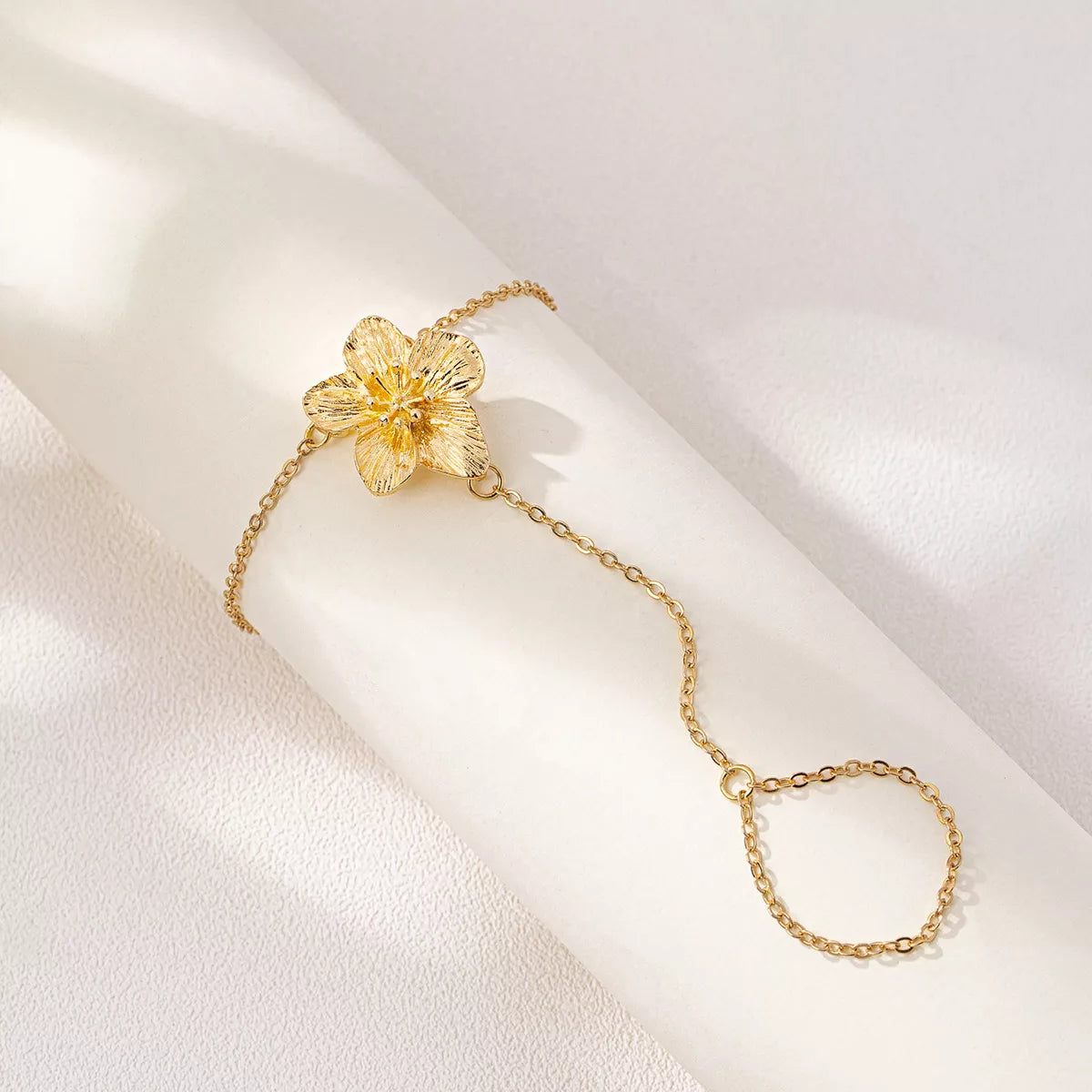 18K Gold-Plated Chain Flower Bracelet