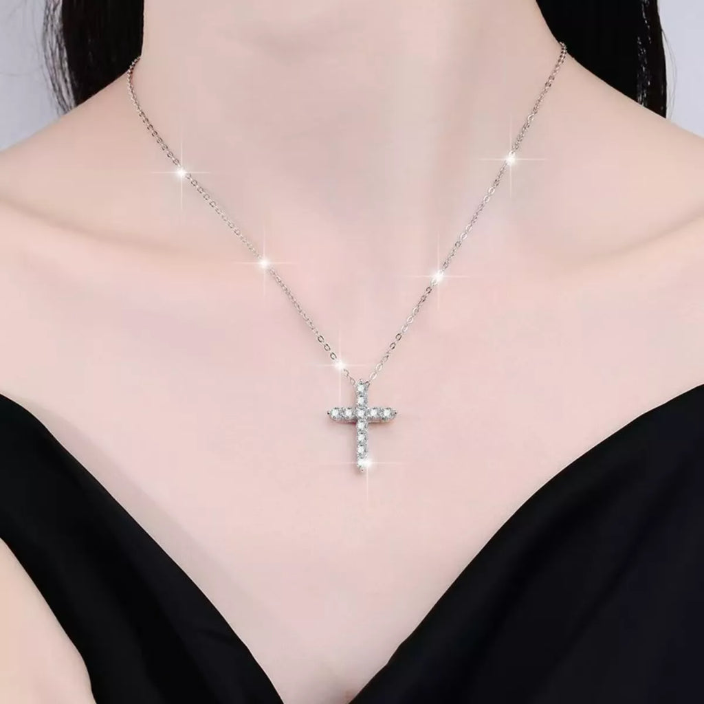 925 Sterling Silver Cross Pendant Necklace