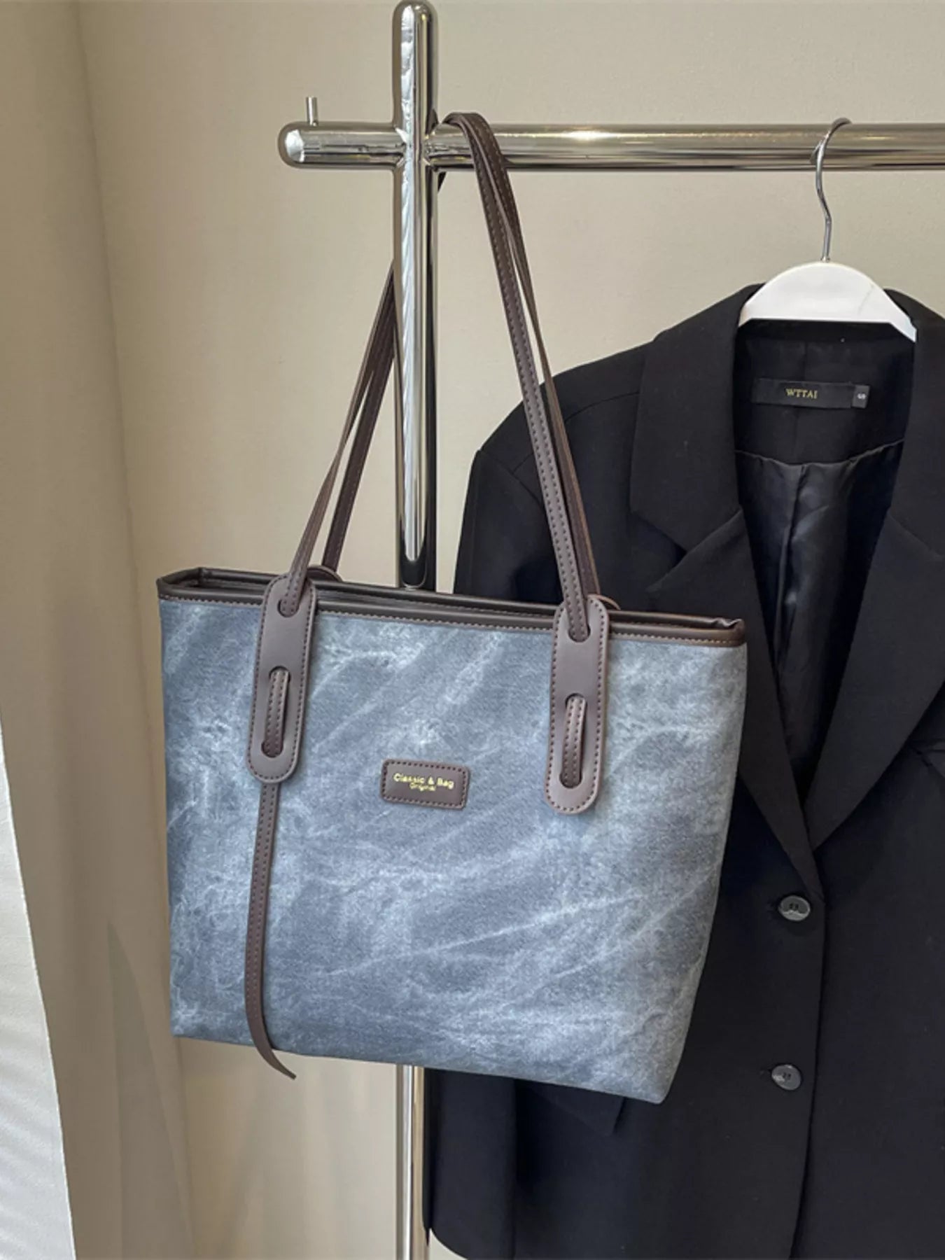 Vintage Style Cloud Charm Shoulder Bag