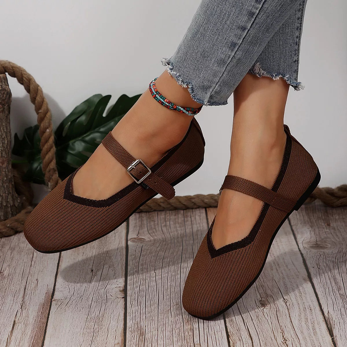 Round Toe Mesh Slip-Ons