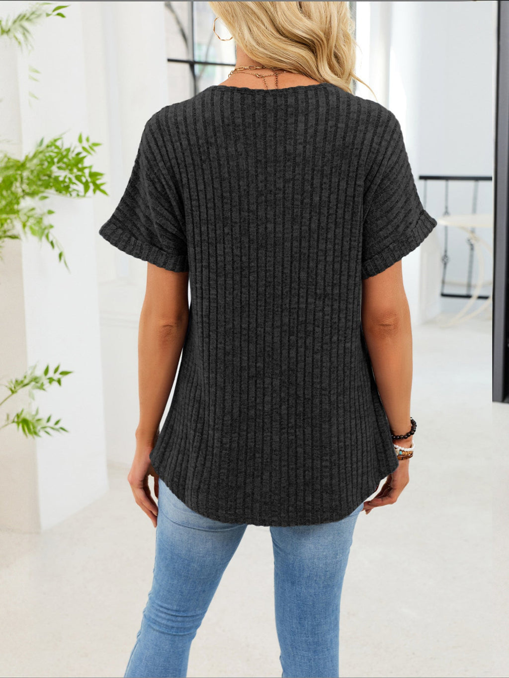 Ribbed Knit Short Sleeve T-Shirt