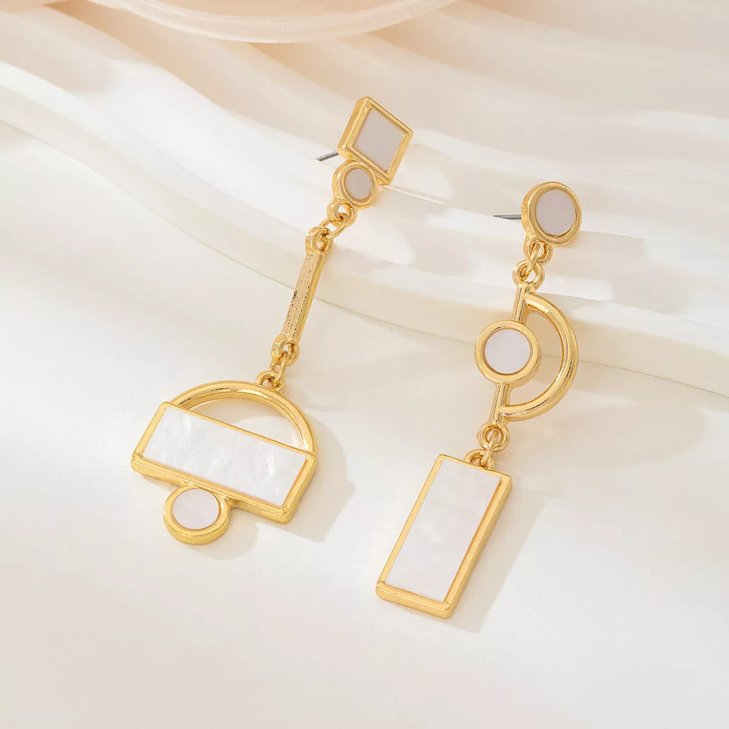 Geometric Gold Chain Drop Earrings