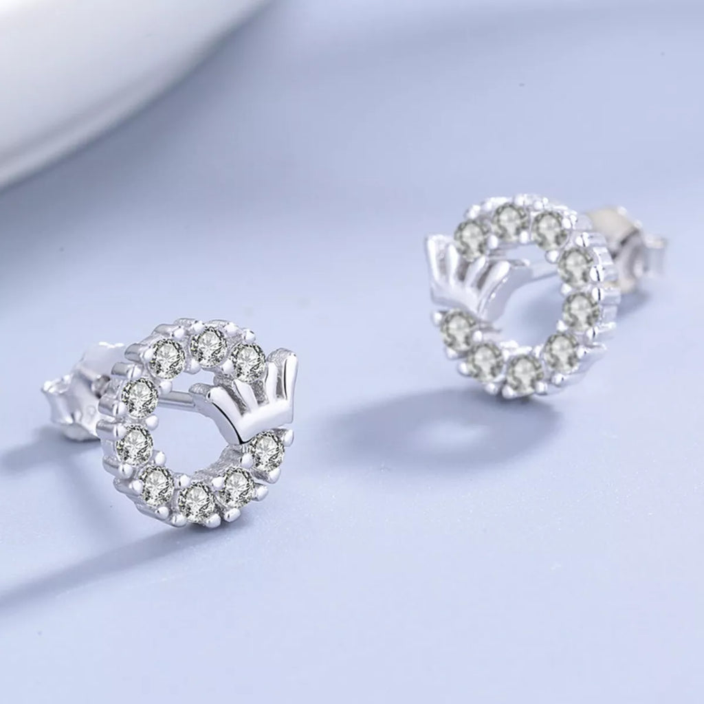 Crown Circle Stud Earrings