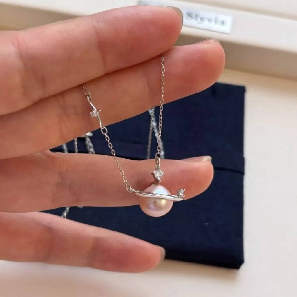 Planet Pearl Pendant Necklace