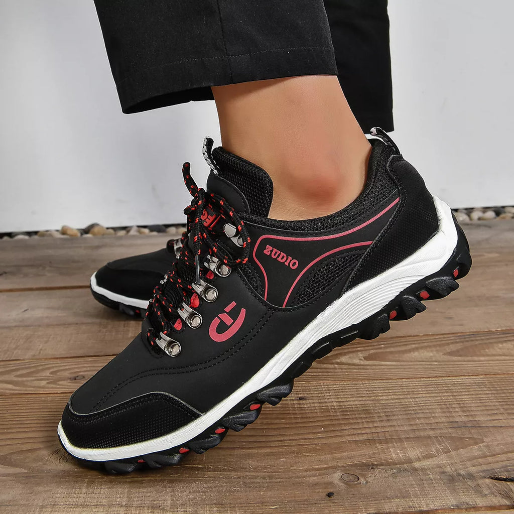 Lace Up Round Toe Sneaker