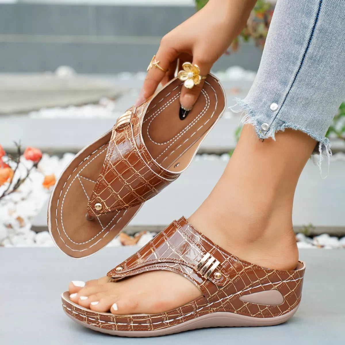 Toe Post Wedge Sandals