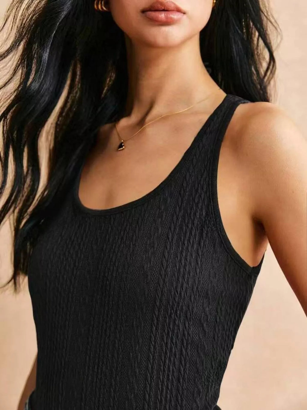 Textured Knit Scoop Neck Tank