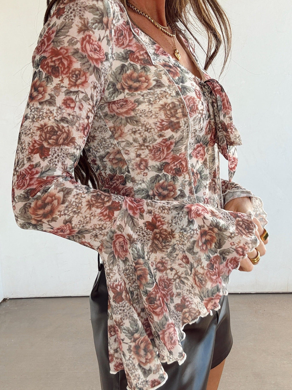 Floral Print Flounce Sleeve Blouse