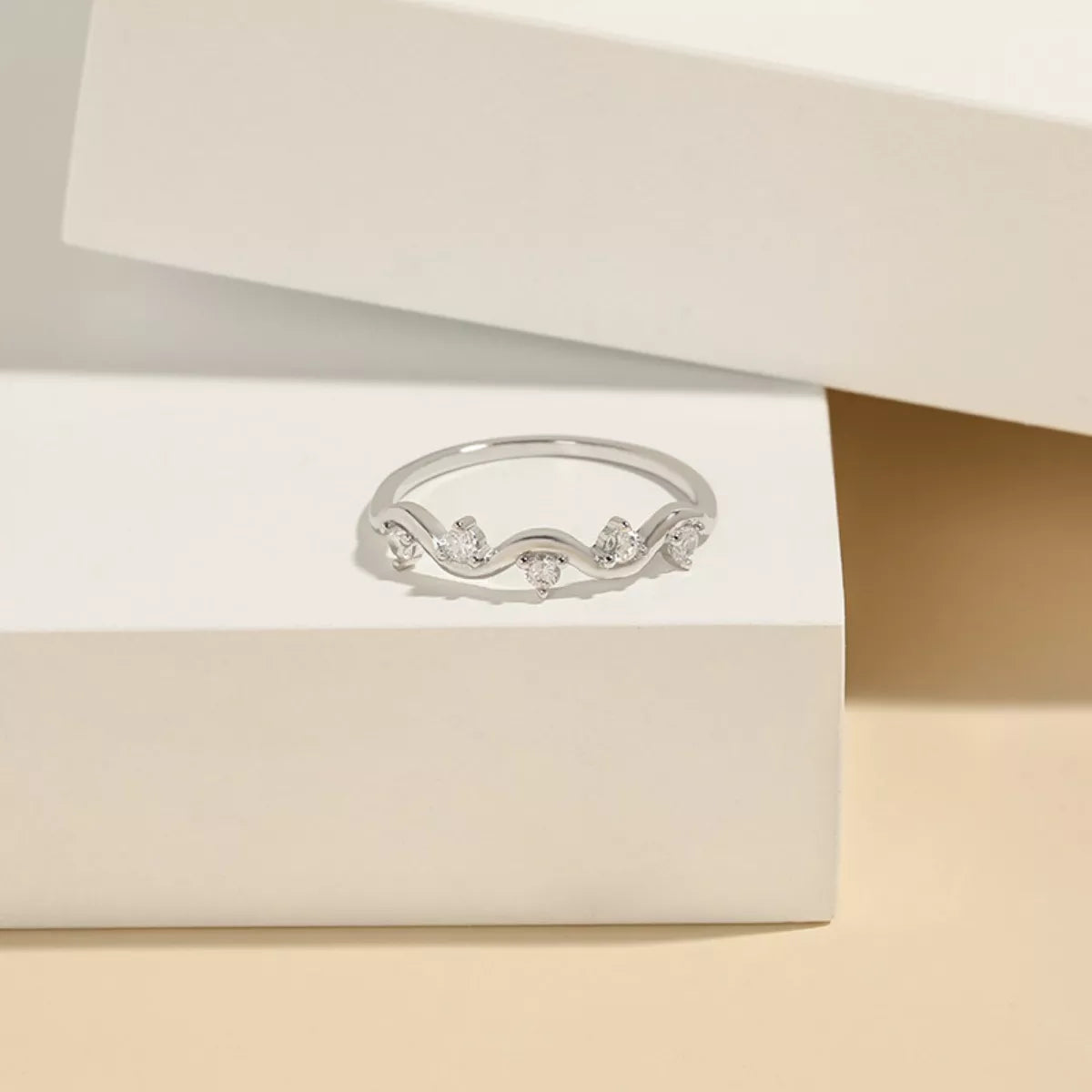 925 Sterling Silver Zircon Wave Ring