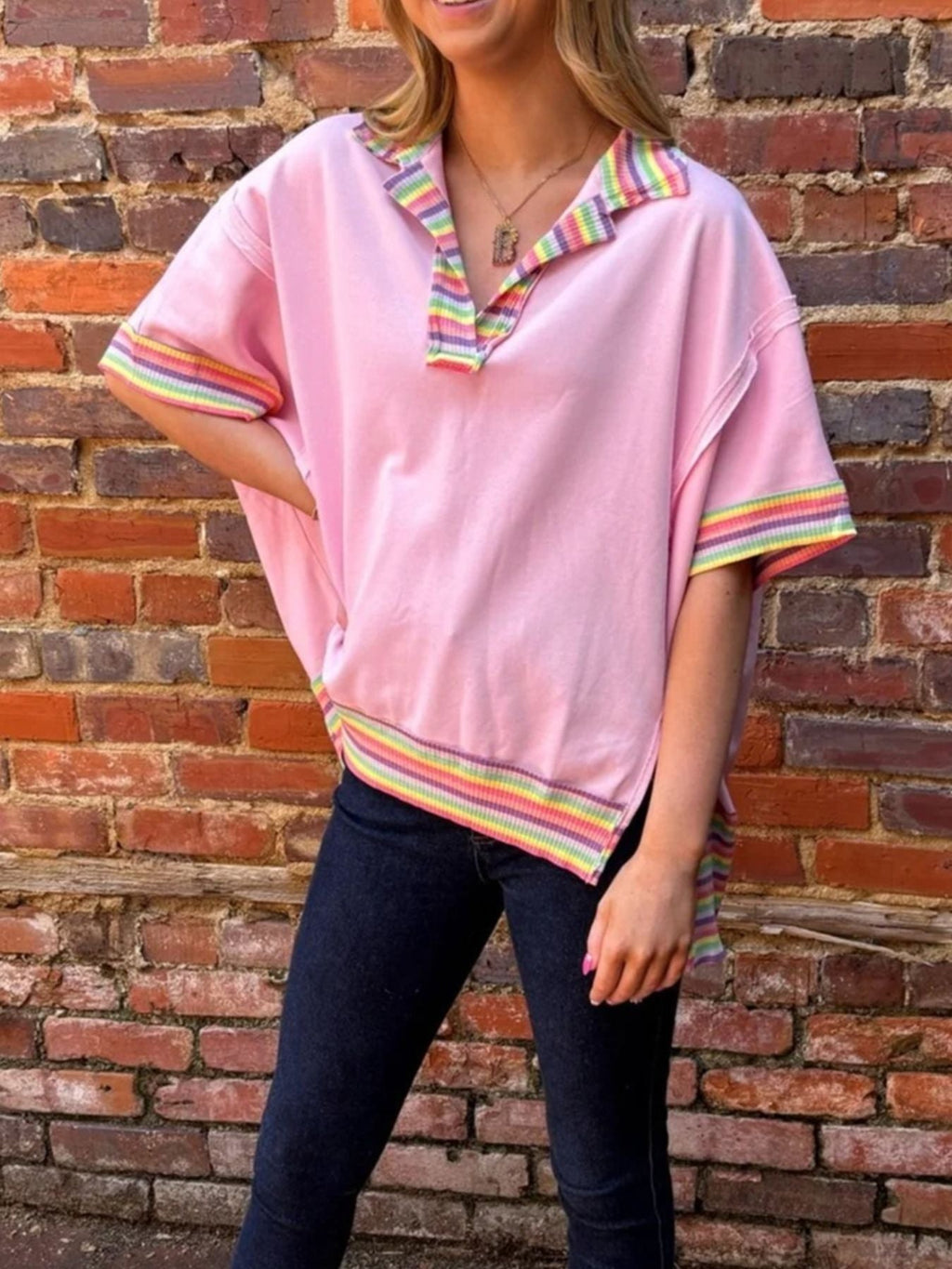 Rainbow Trim Side Slit Top