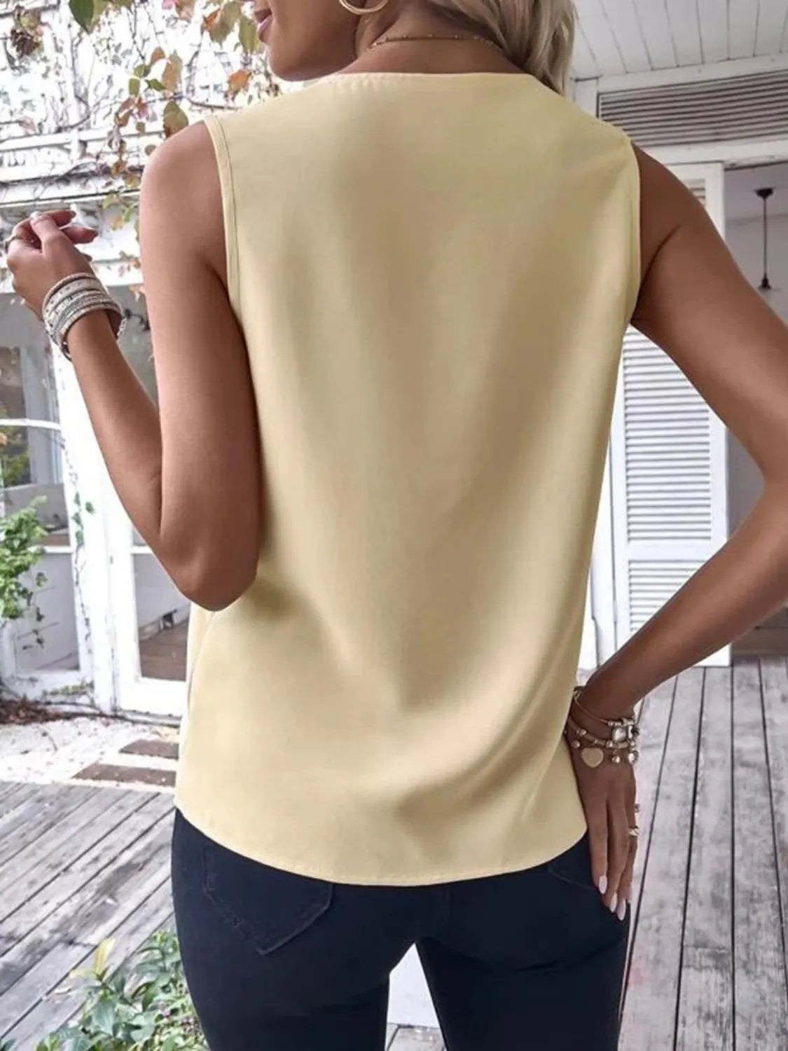 Full Size  V-Neck Contrast Tank Plus Size