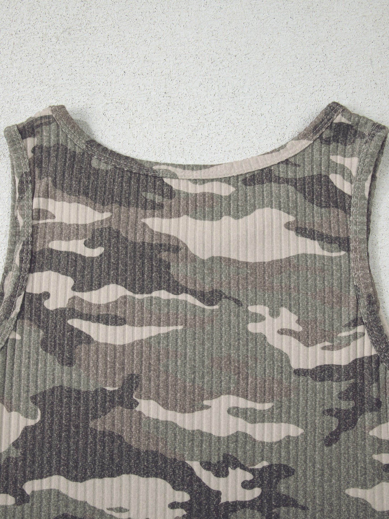 Camouflage Print Ribbed Knit Round Neck Tank Top