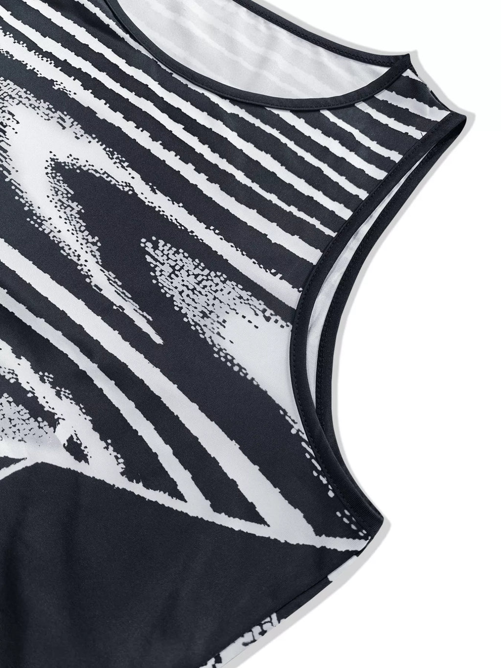 Plus Size Sleeveless Bodycon Maxi Dress with Abstract Print